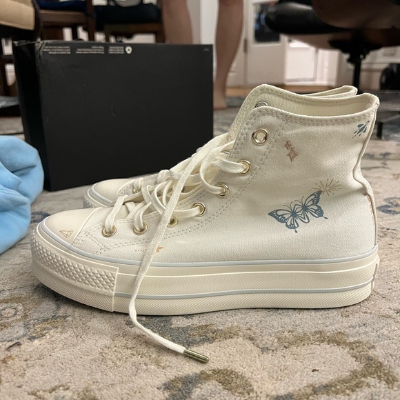 Converse Women's White High-Top Sneakers - Picture 3 of 10